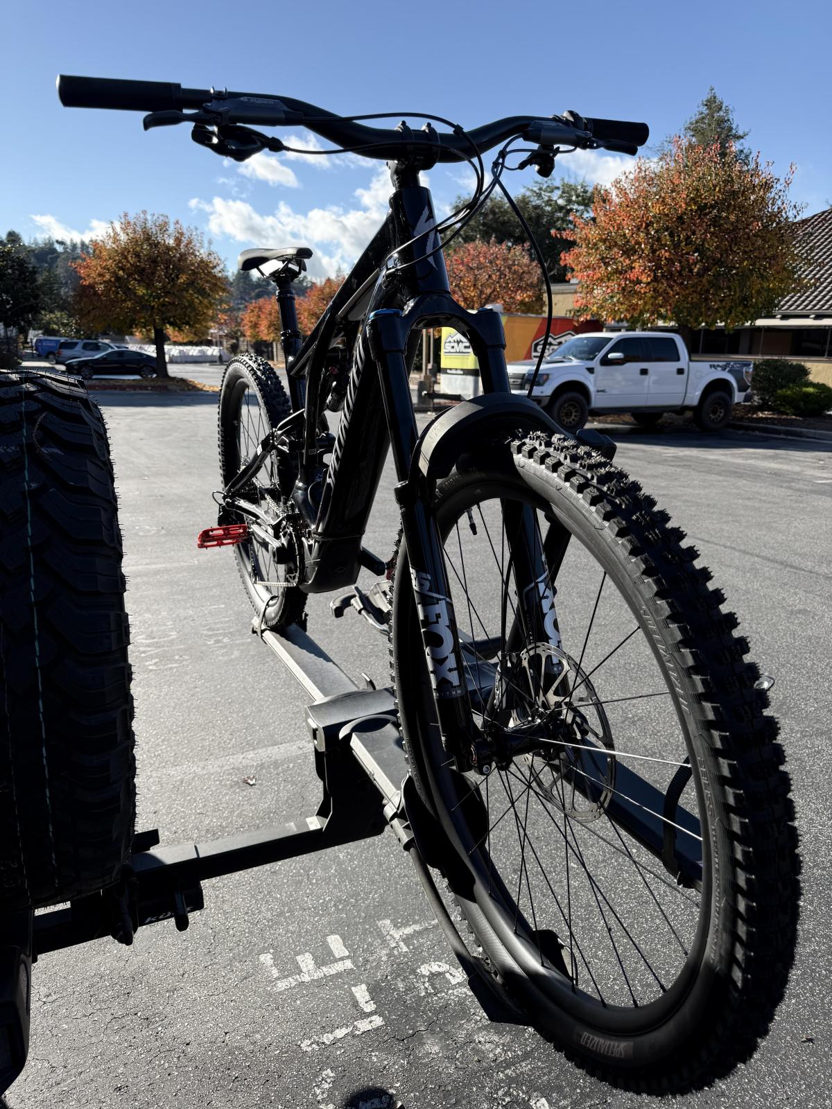 Levo S5 on Kuat rack